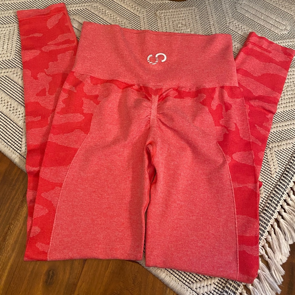 NEW Curves N Combat boots 
 Gym SEAMLESS LEGGINGS WITH SCRUNCH - Picture 7 of 8